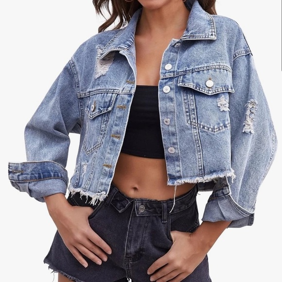 Women's Jean Jacket Button Down Cropped Distressed Frayed Denim - Picture 1 of 7